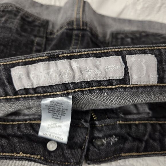 Trashy Y2K No Fear Black Jean Miniskirt 3 Embroidered Skulls Roses Goth Bratz - Picture 5 of 5